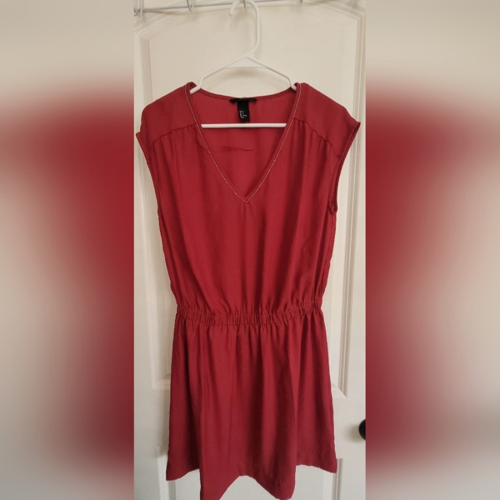 H&M Vibrant Red V-Neck Top
